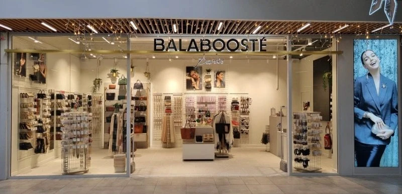 vue extérieur de la boutique