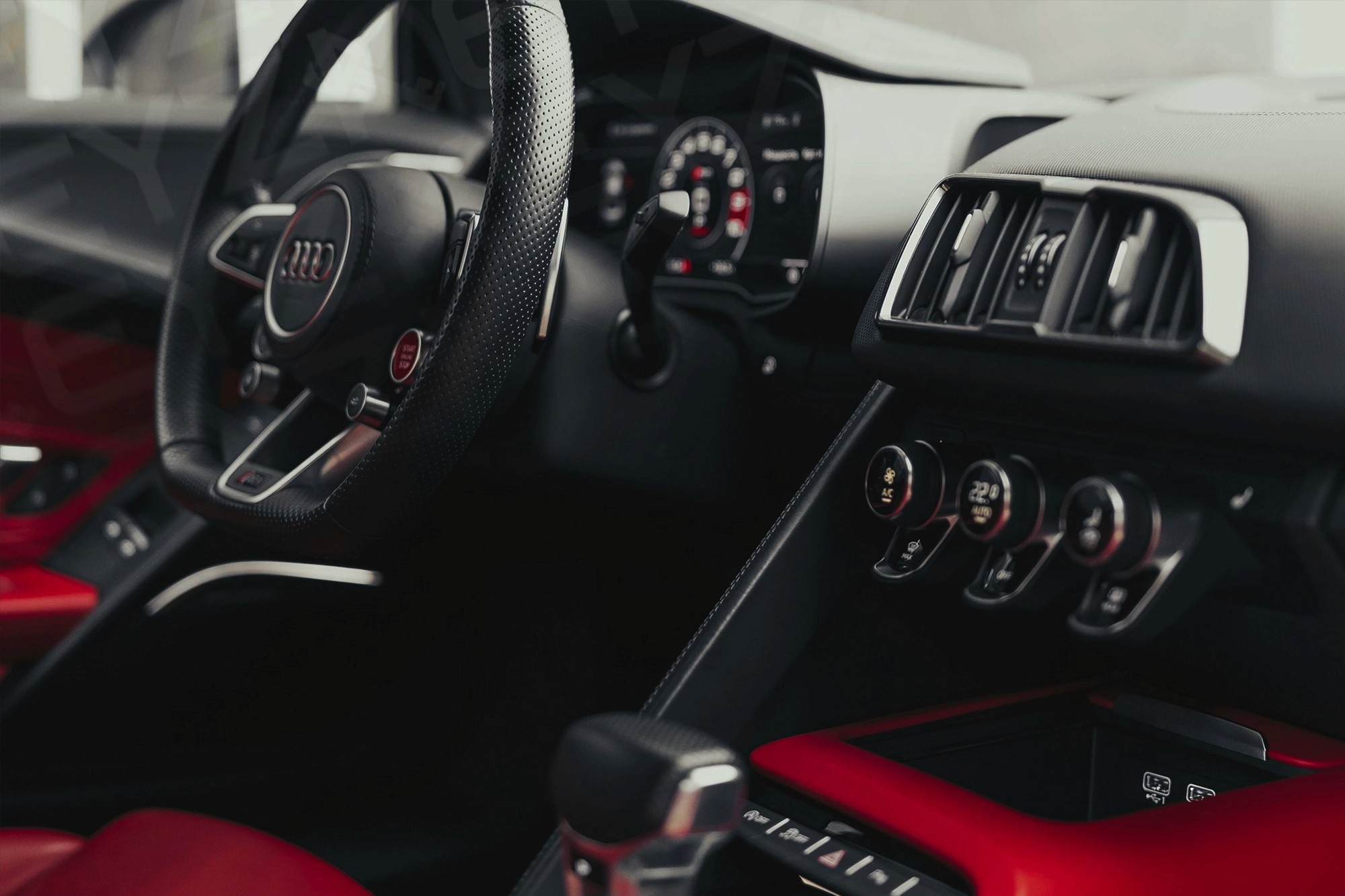 Vue interieur Audi R8 Gris – Location Supercar à Dubaï | Keyz Rent