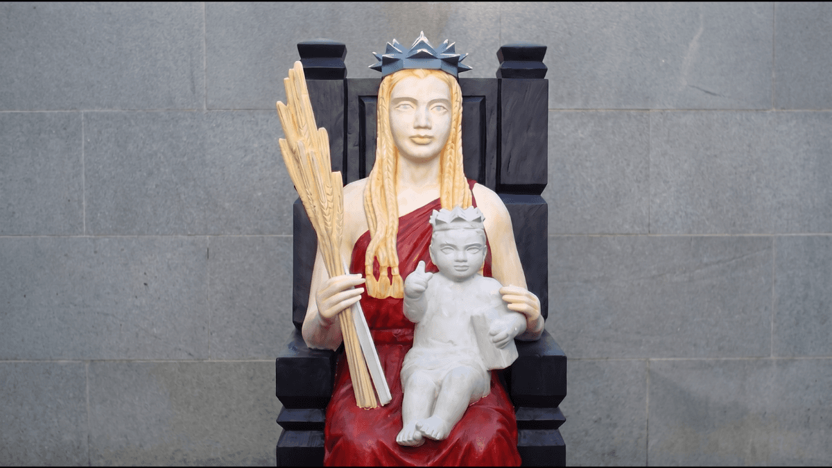 La Virgen de Agartha