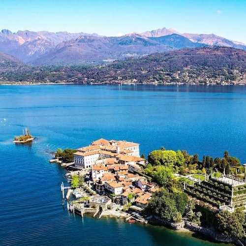 Isola dei Pescatori and Isola Bella: Hop-on Hop-off Boat tickets in Stresa