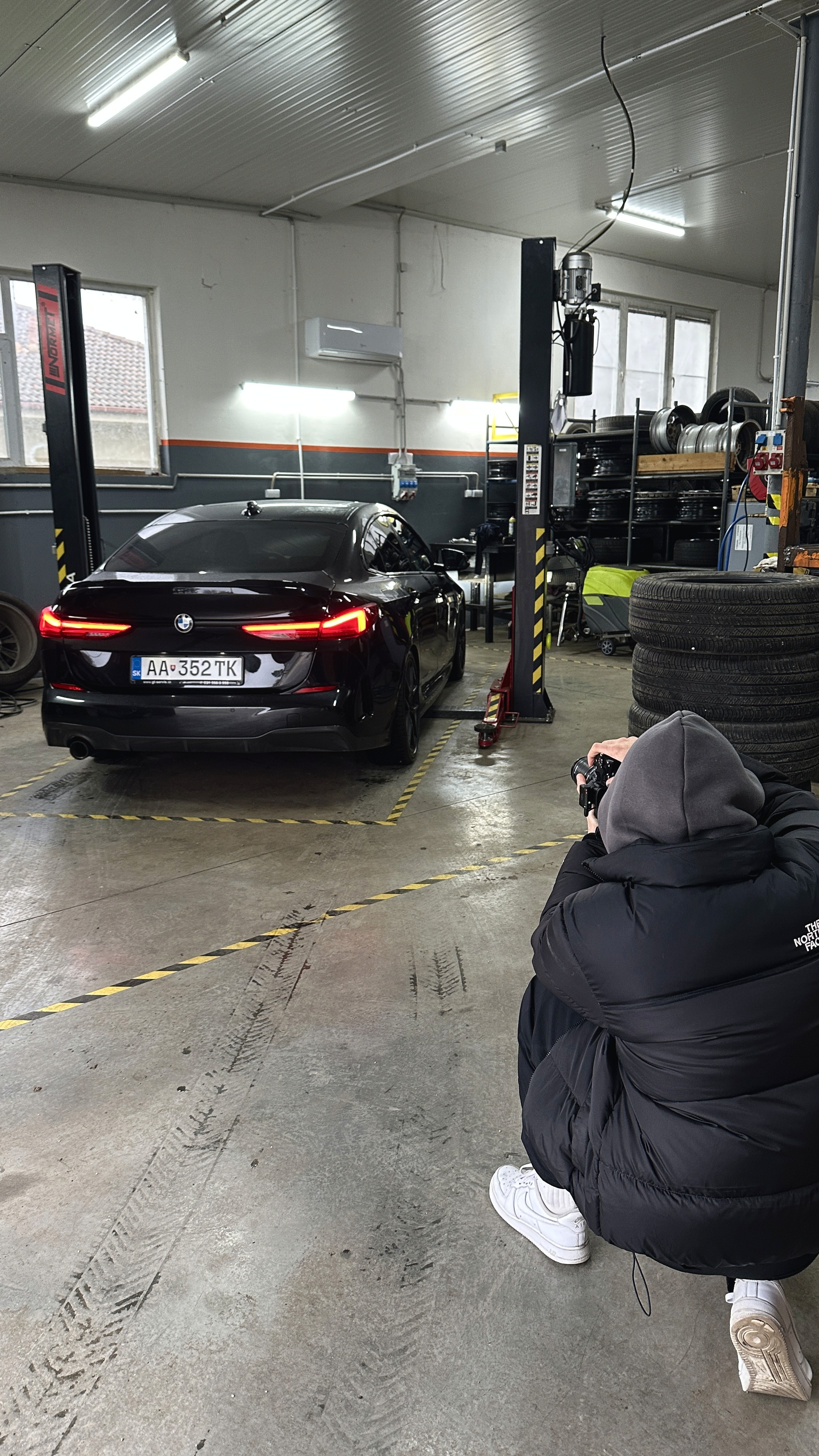 Westcar BMW showroom – TikTok videó készítés autókereskedésnek