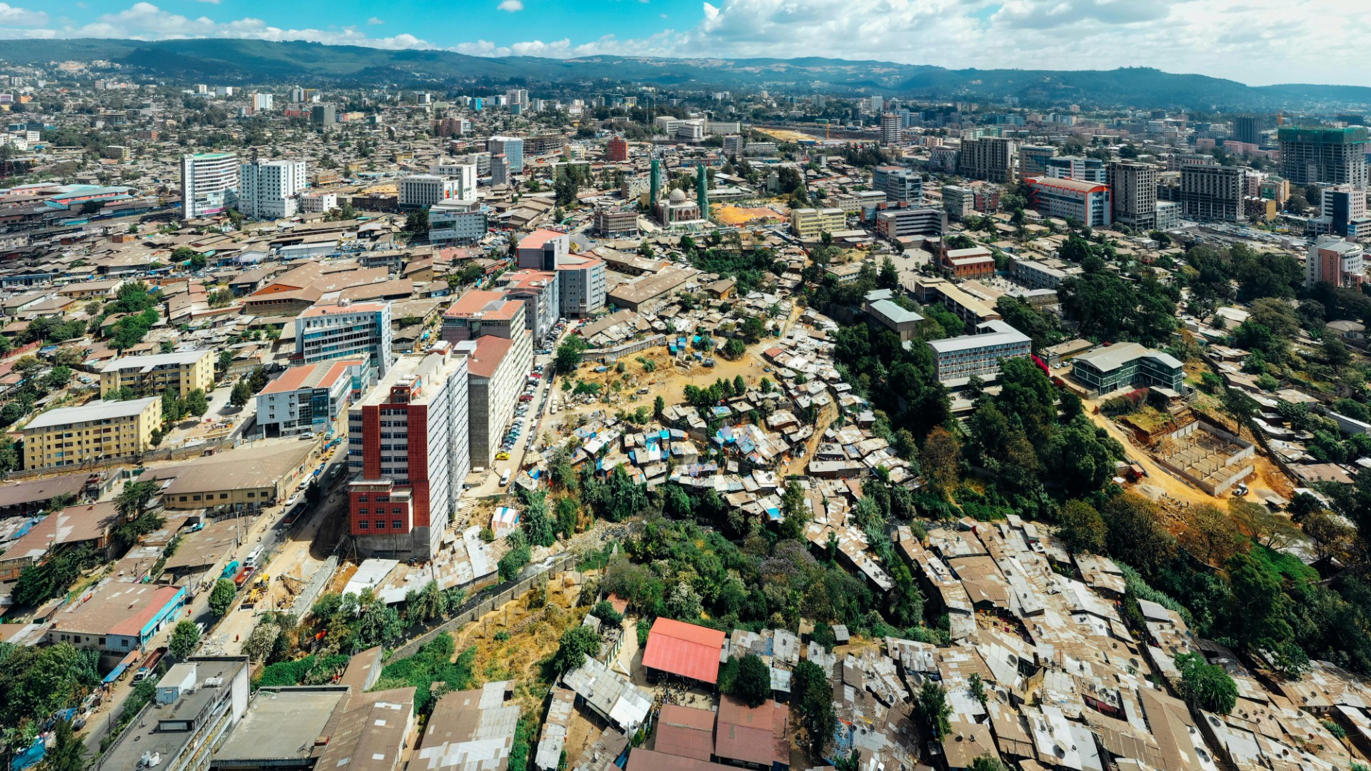 immagine di una città africana