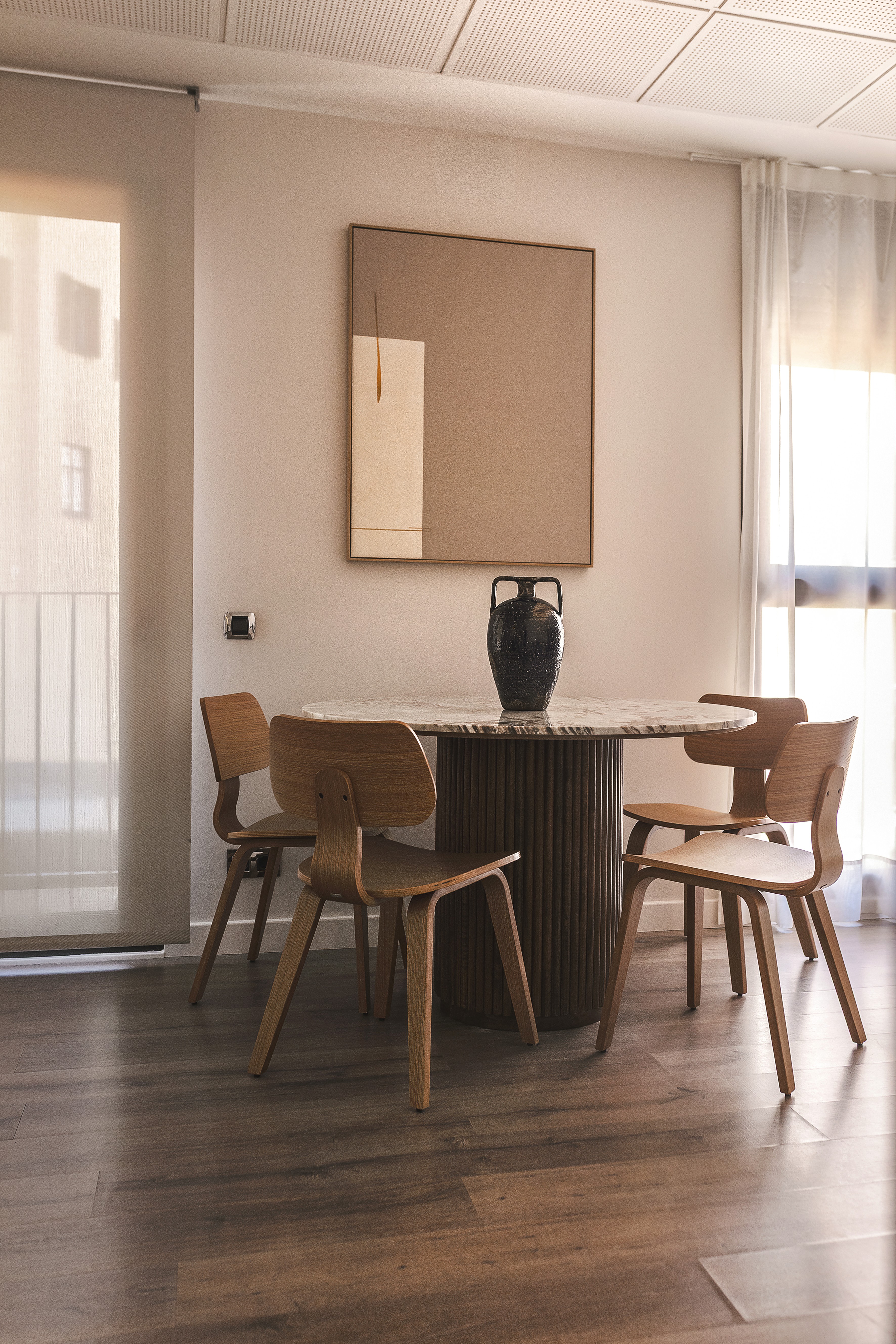 Zona de comedor en Jib, Simaba Casanova en Barcelona