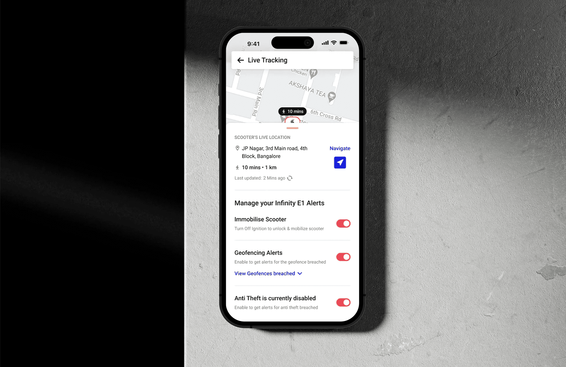  Bounce’s  tracking screen with options to immobilize scooter, enable geofencing, and toggle anti-theft alerts.