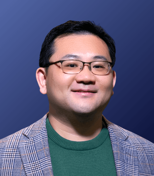 woman wearing black crew-neck shirt