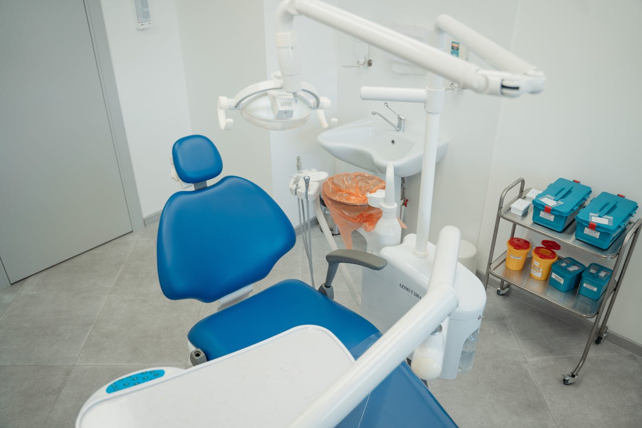 How to Use AI in Dental Practice Management