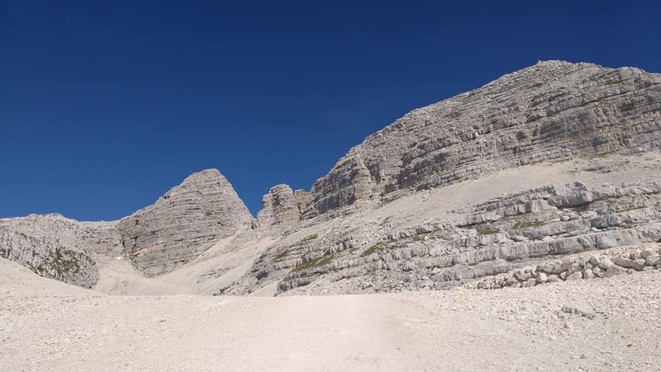 Image of an unmade bed