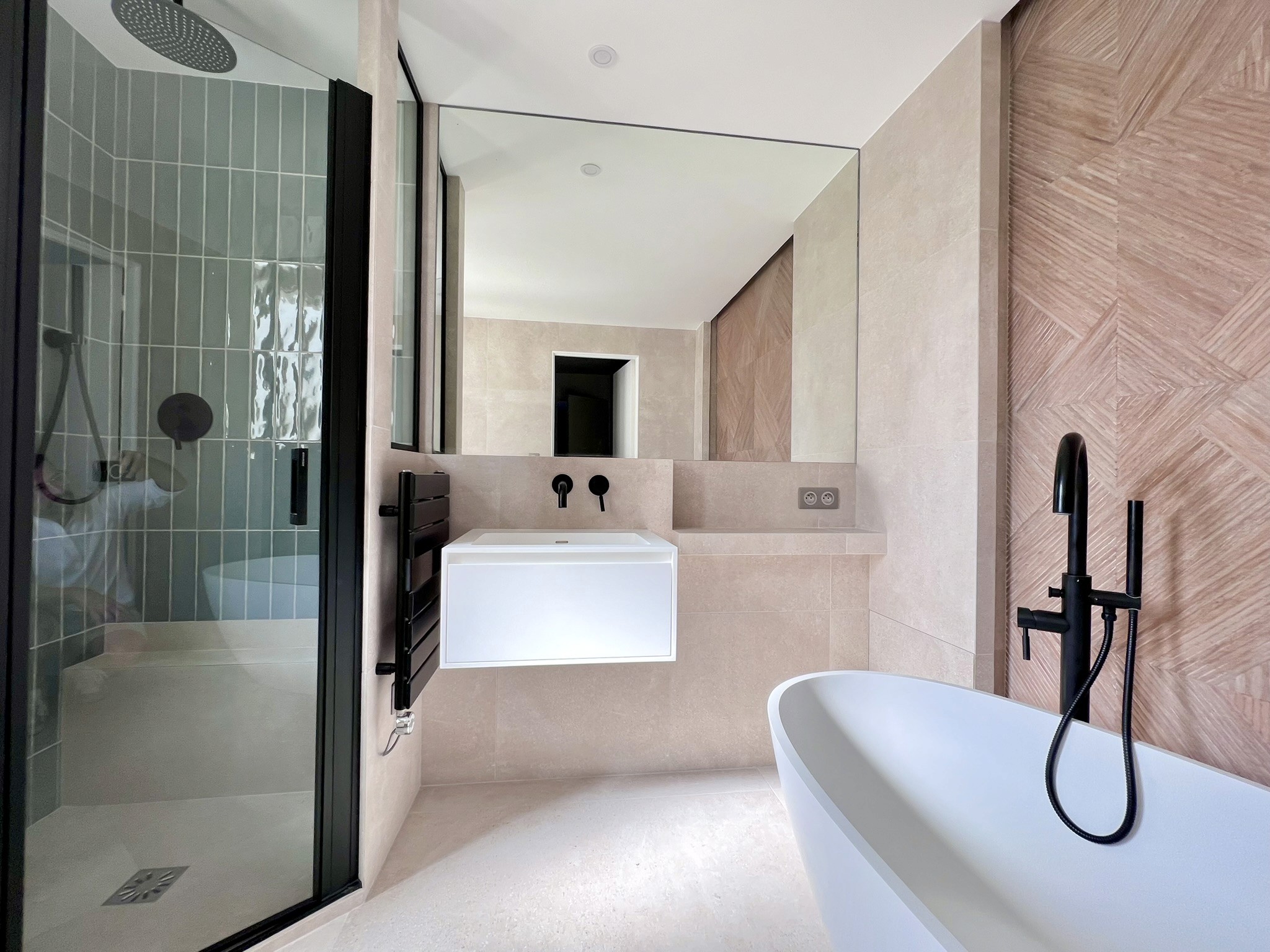 Modern house with some plants and white theme