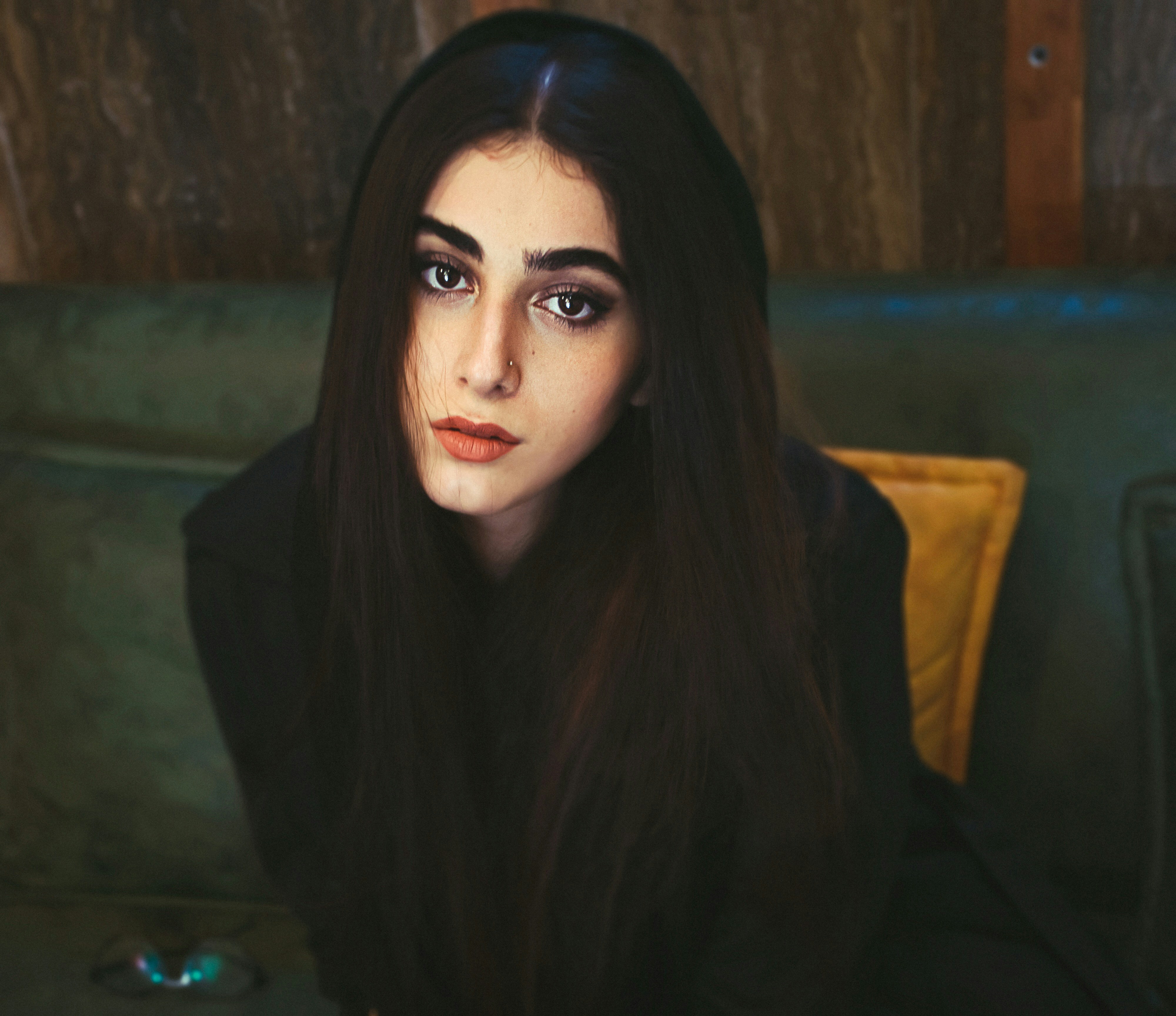 woman in black long sleeve shirt