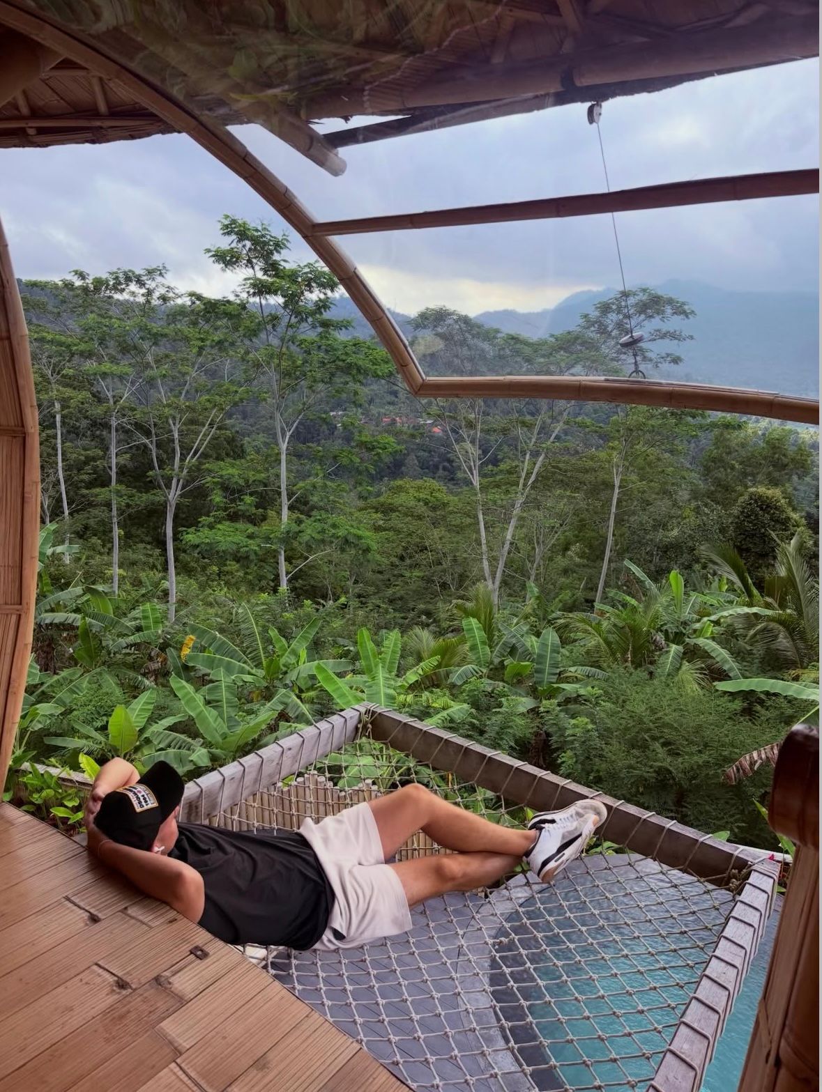 Photoshot of life at Rescale
