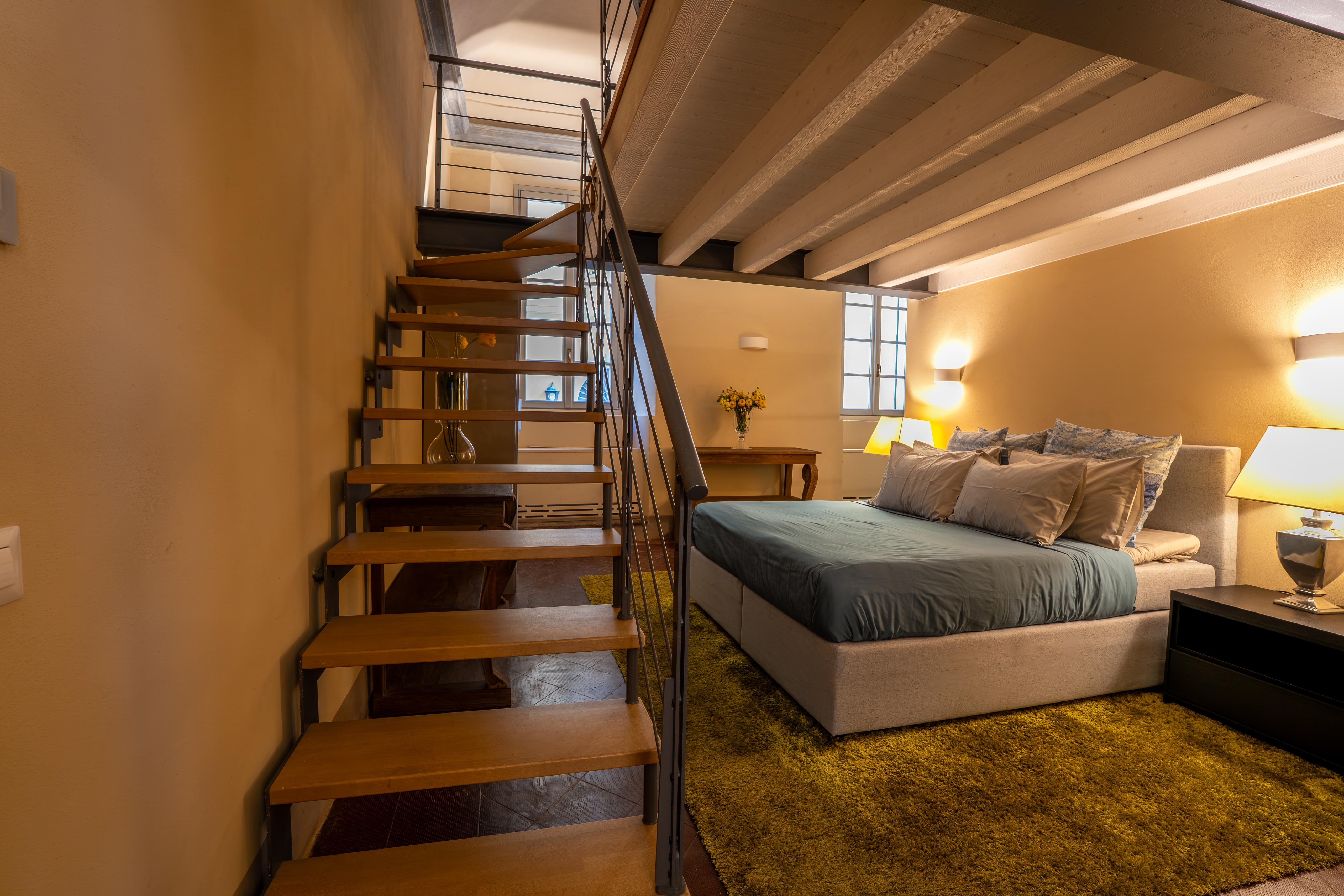 LakeHeaven Apartments