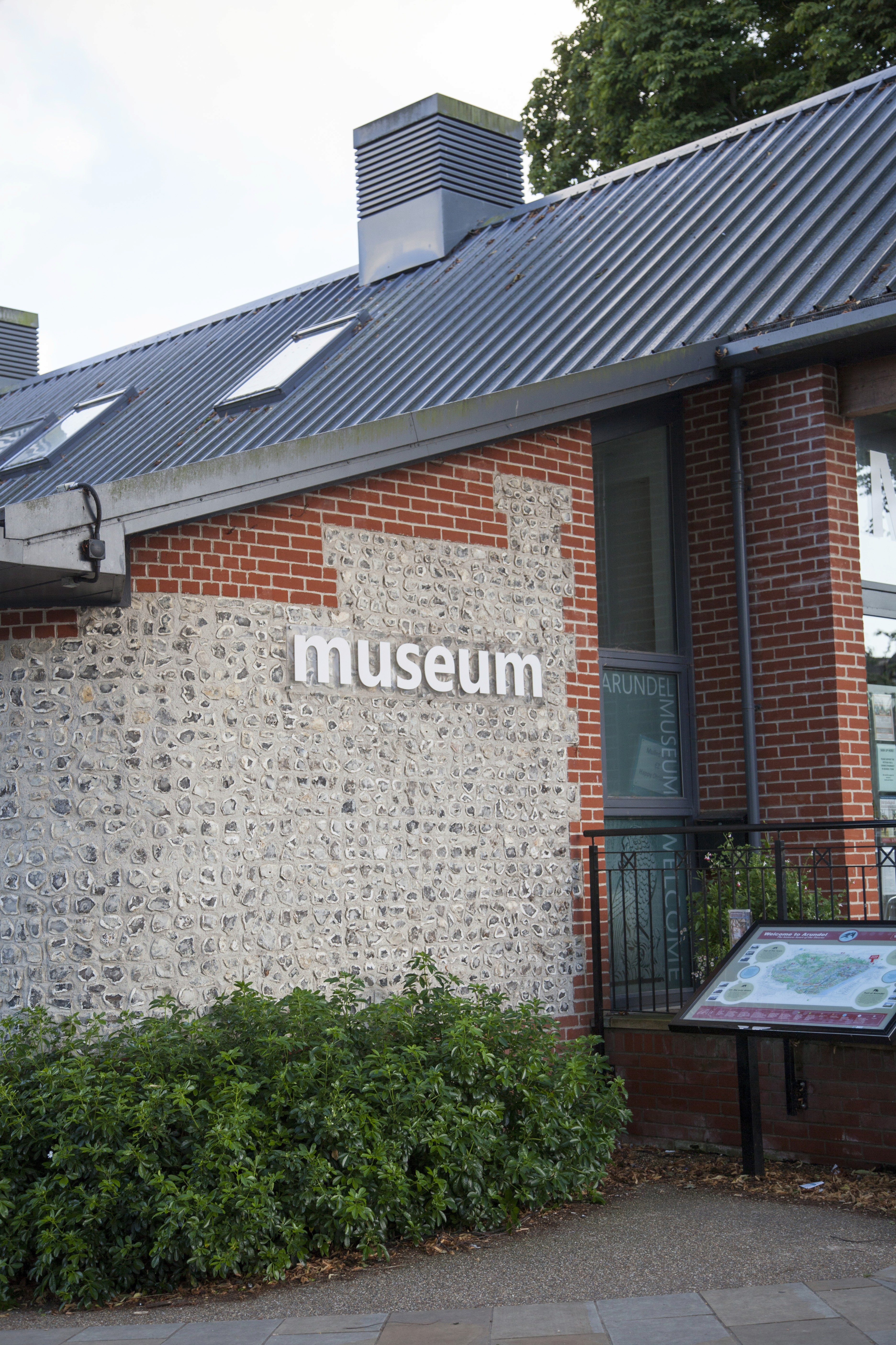 brown concrete cathedral