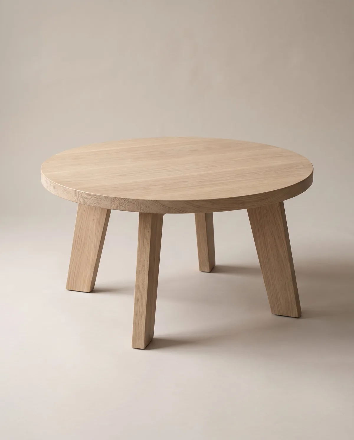 Tern coffee table, white-oiled oak, round