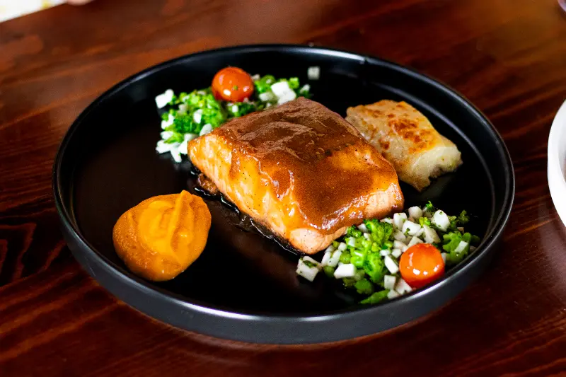 salmon relleno