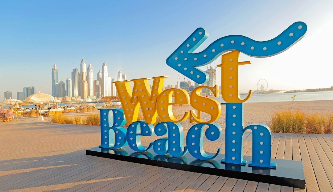 Palm West Beach - dog-friendly beach in Dubai