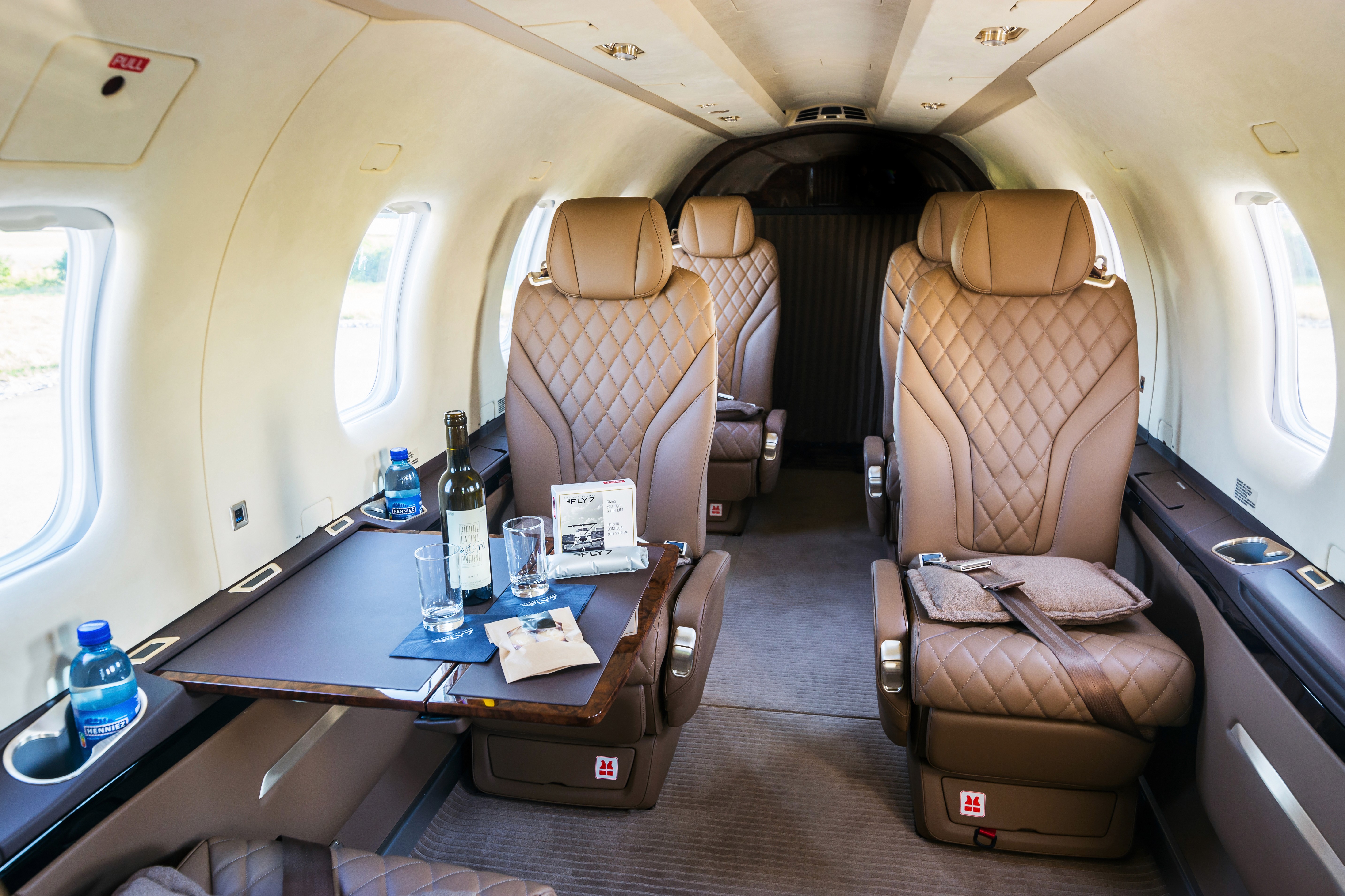 Pilatus PC-12 interior