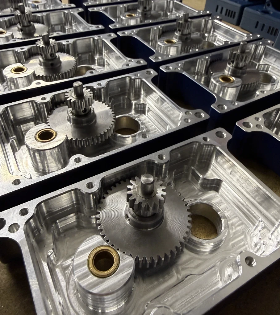 Blízký pohled na vývoj servo systémů