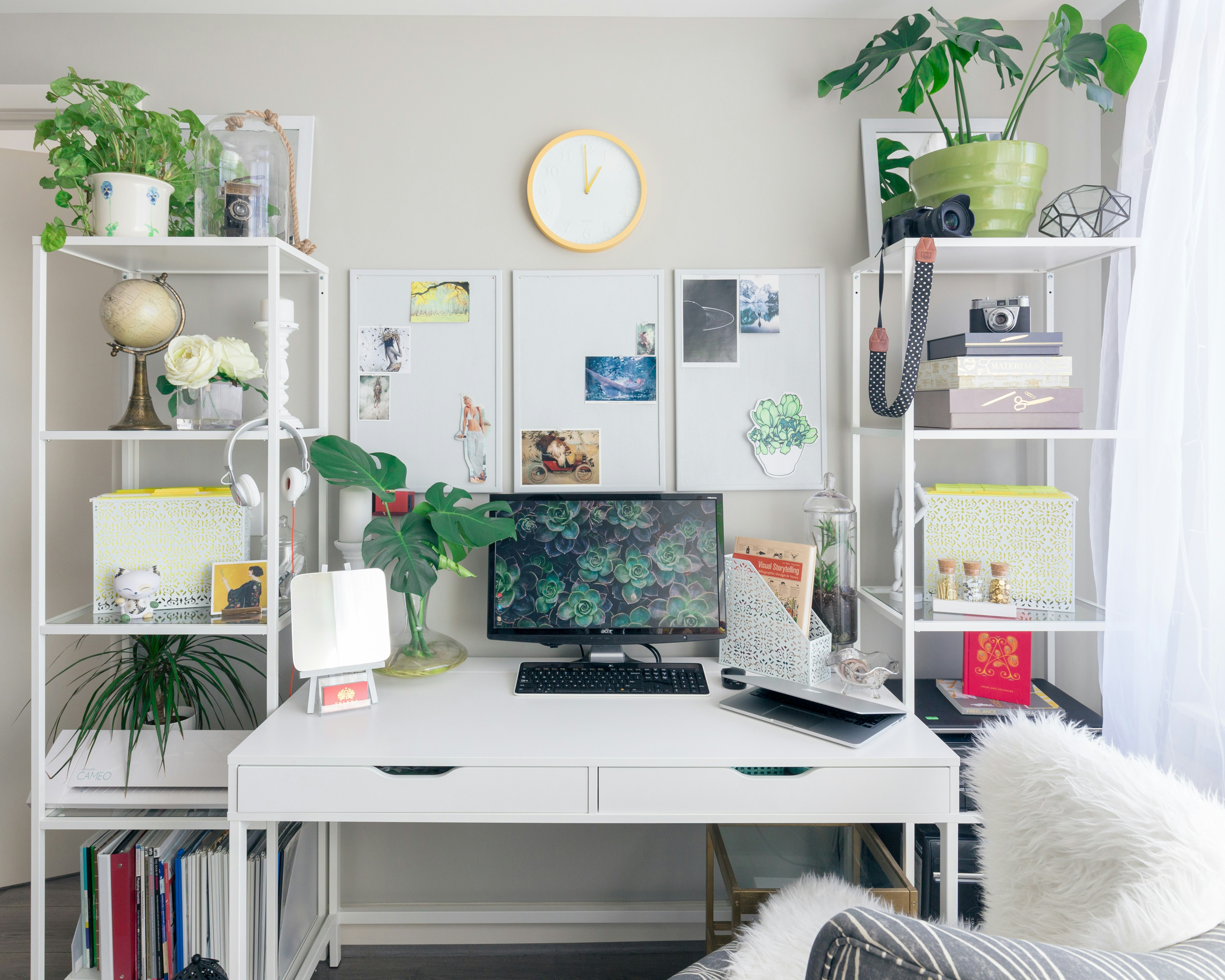 Greenery and Nature in home office