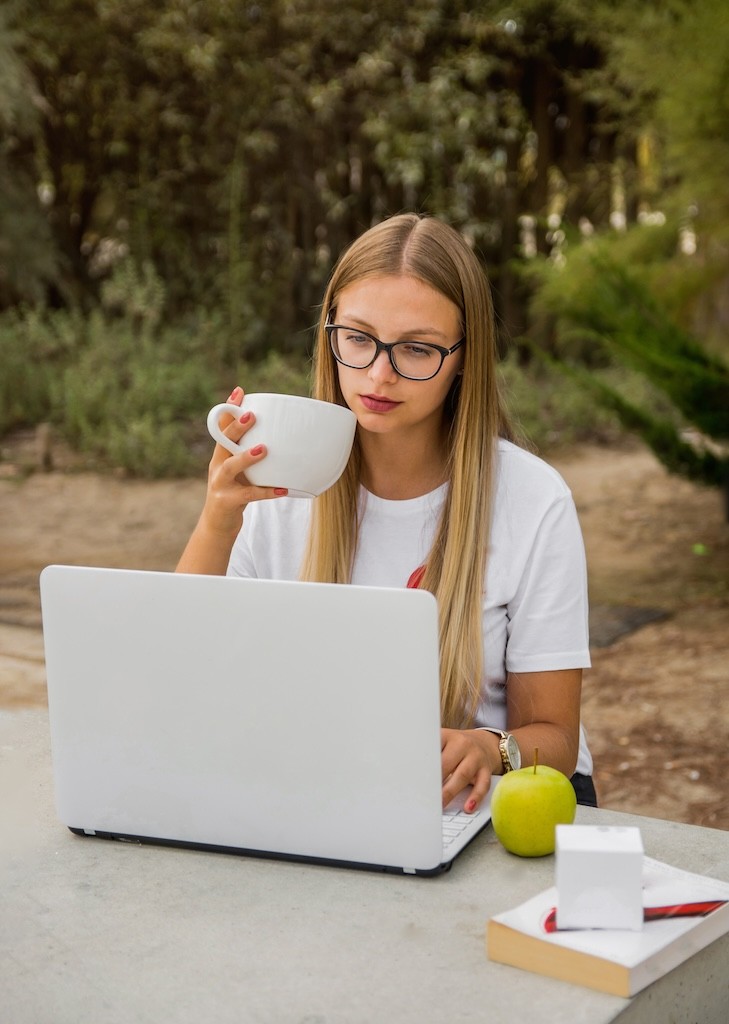 Managing fasting during busy work schedules