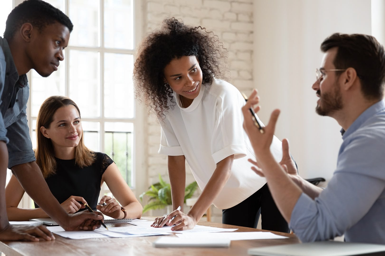 customer support outsourcing benefits