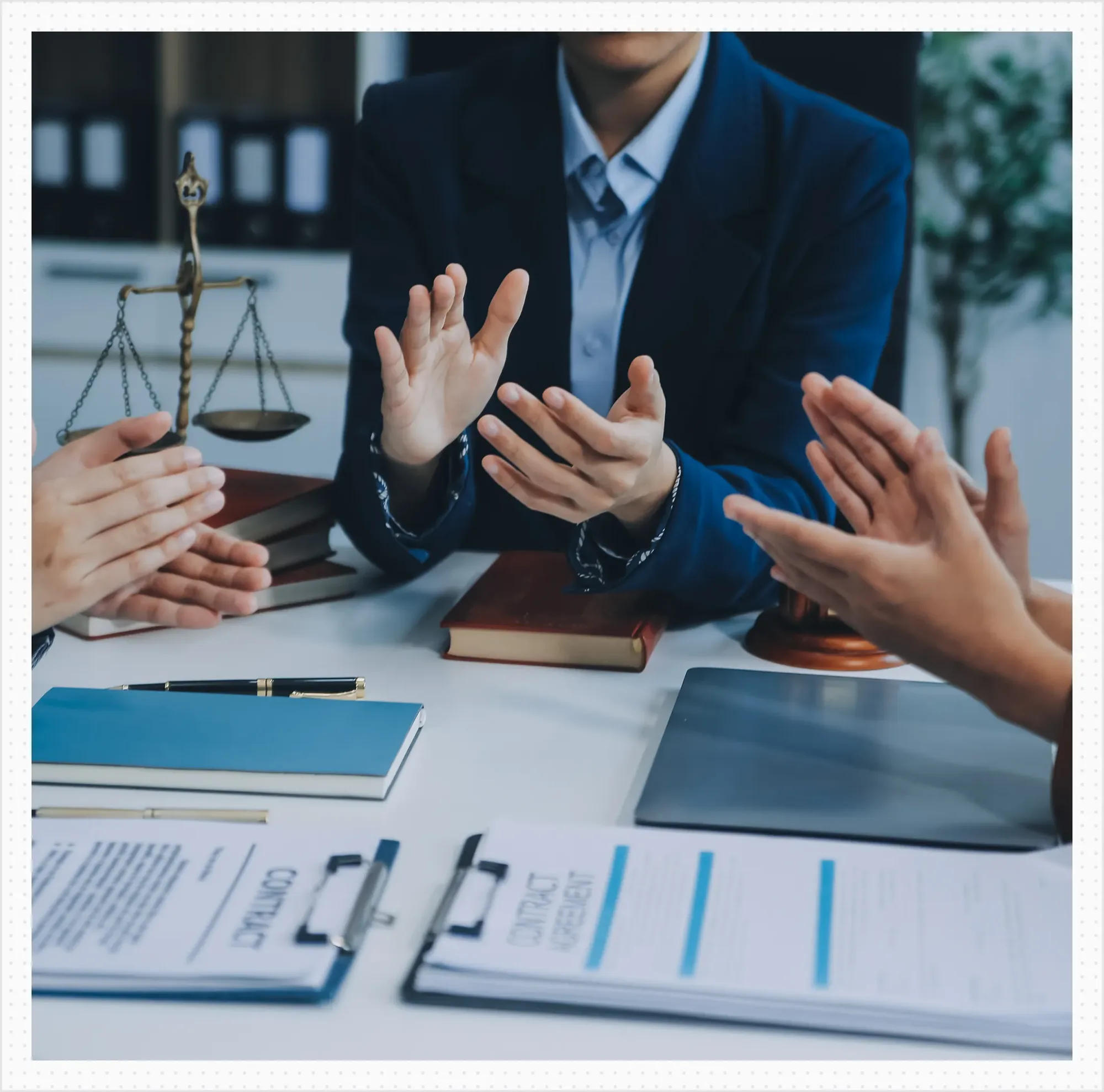 var(--variable-j8U4jpsUO)