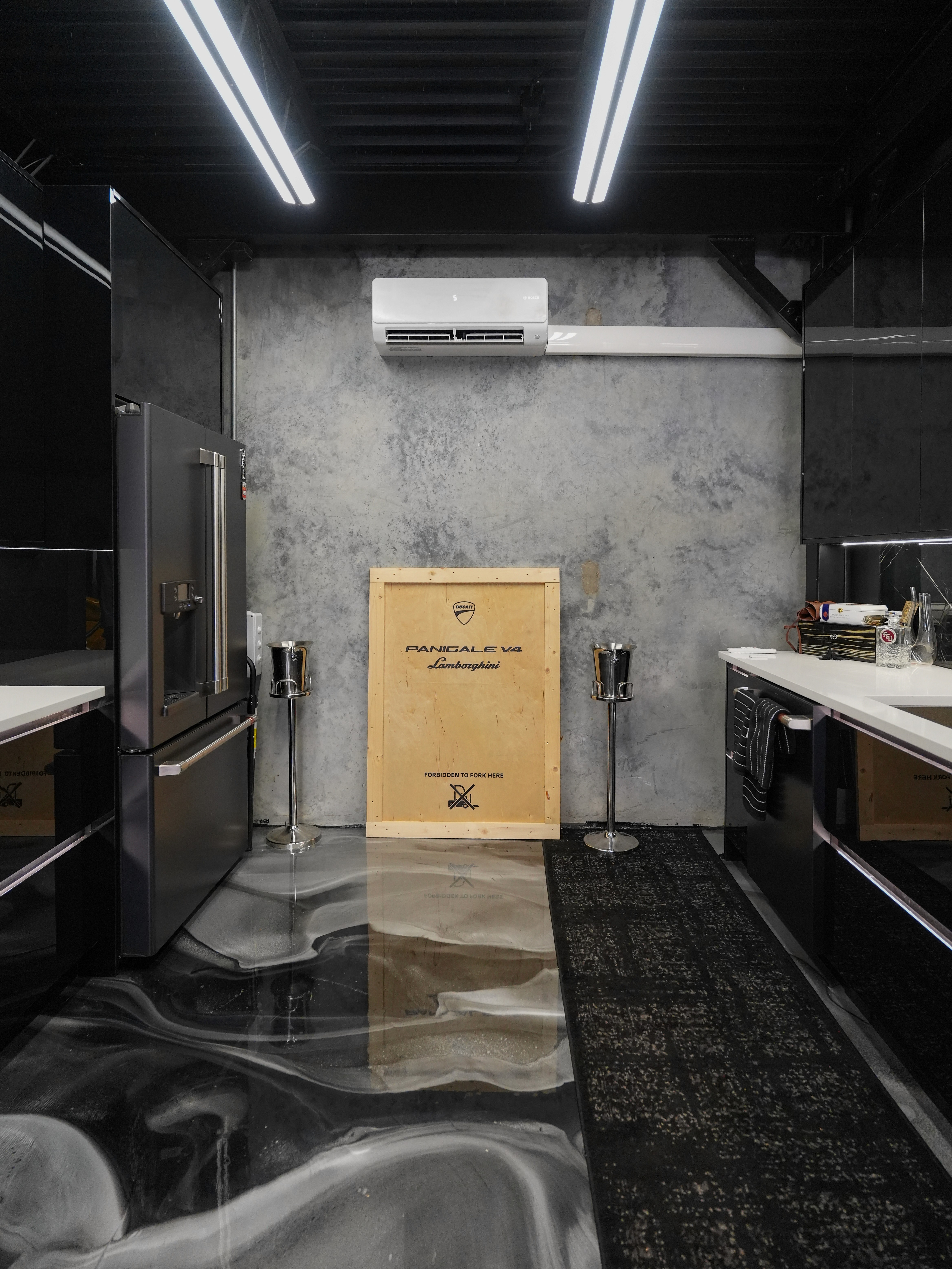 Epoxy floors, european black high gloss cabinets