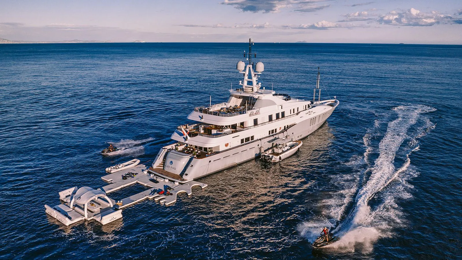 Rare Find Yacht