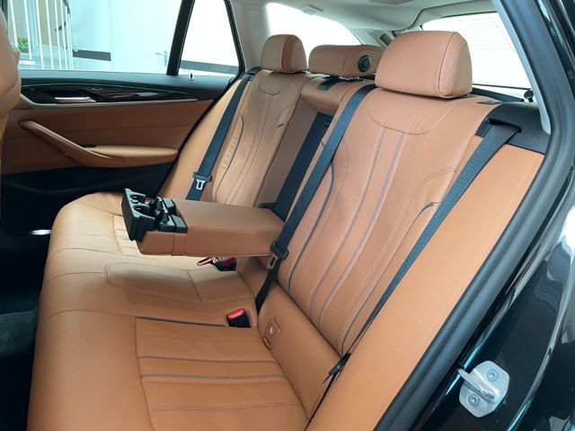 BMW 530 2022 BLACK Gebrauchtwagen - Galeriebild 24
