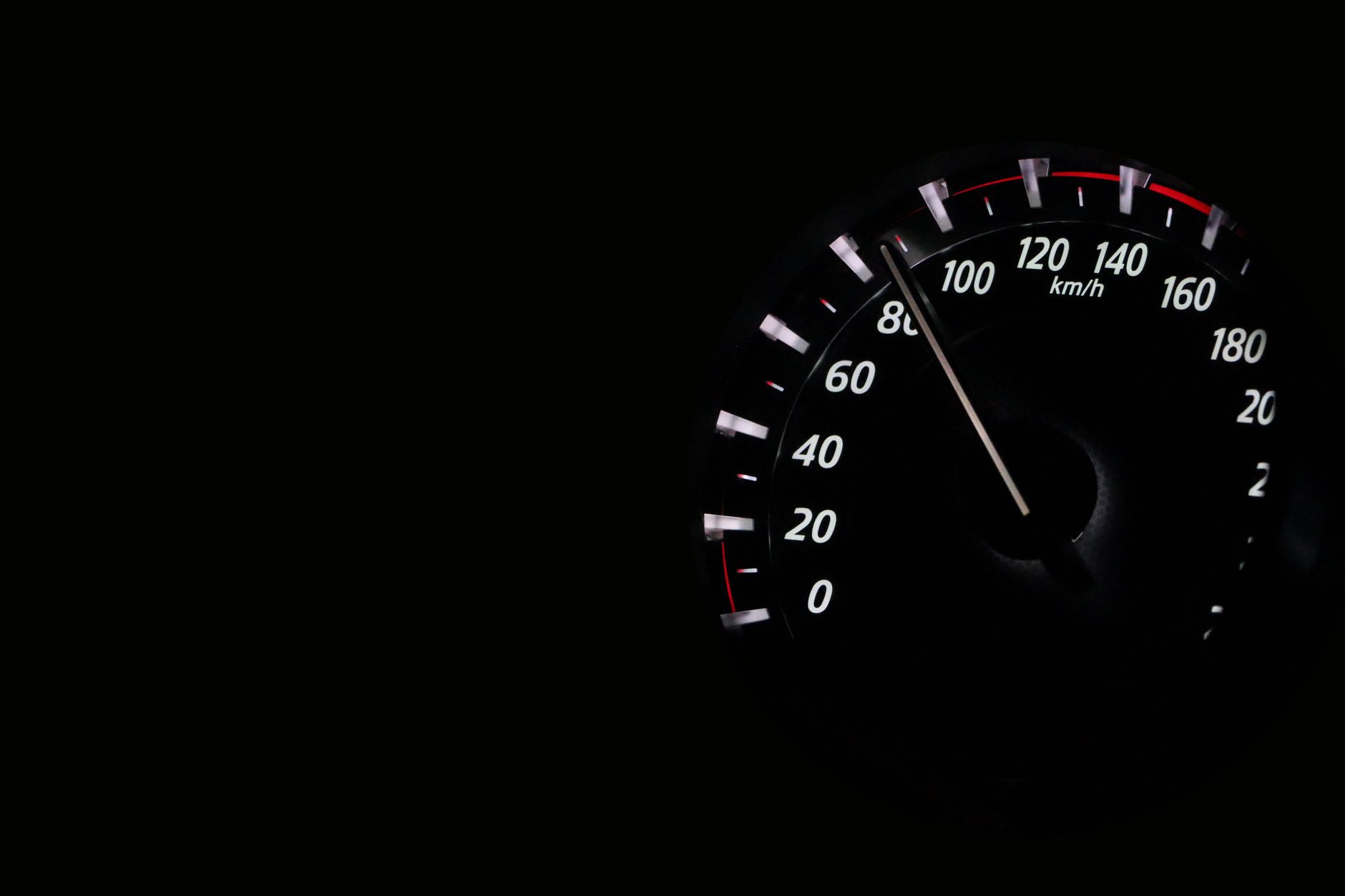 Emprestou o carro e levou multa? Veja como fazer a indicação de condutor infrator