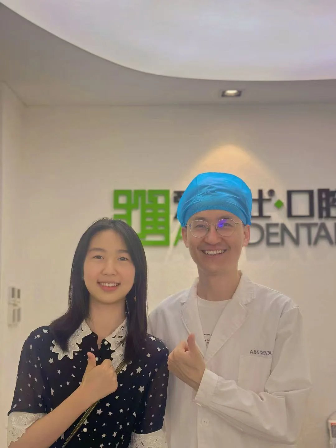 Patient with a dental clinician at A&S Dental