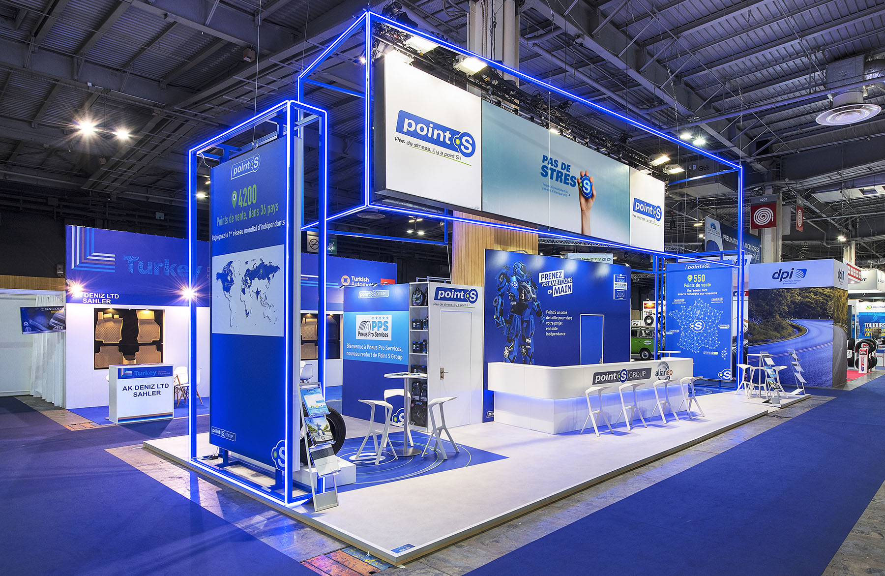 Stand Point S par Expace