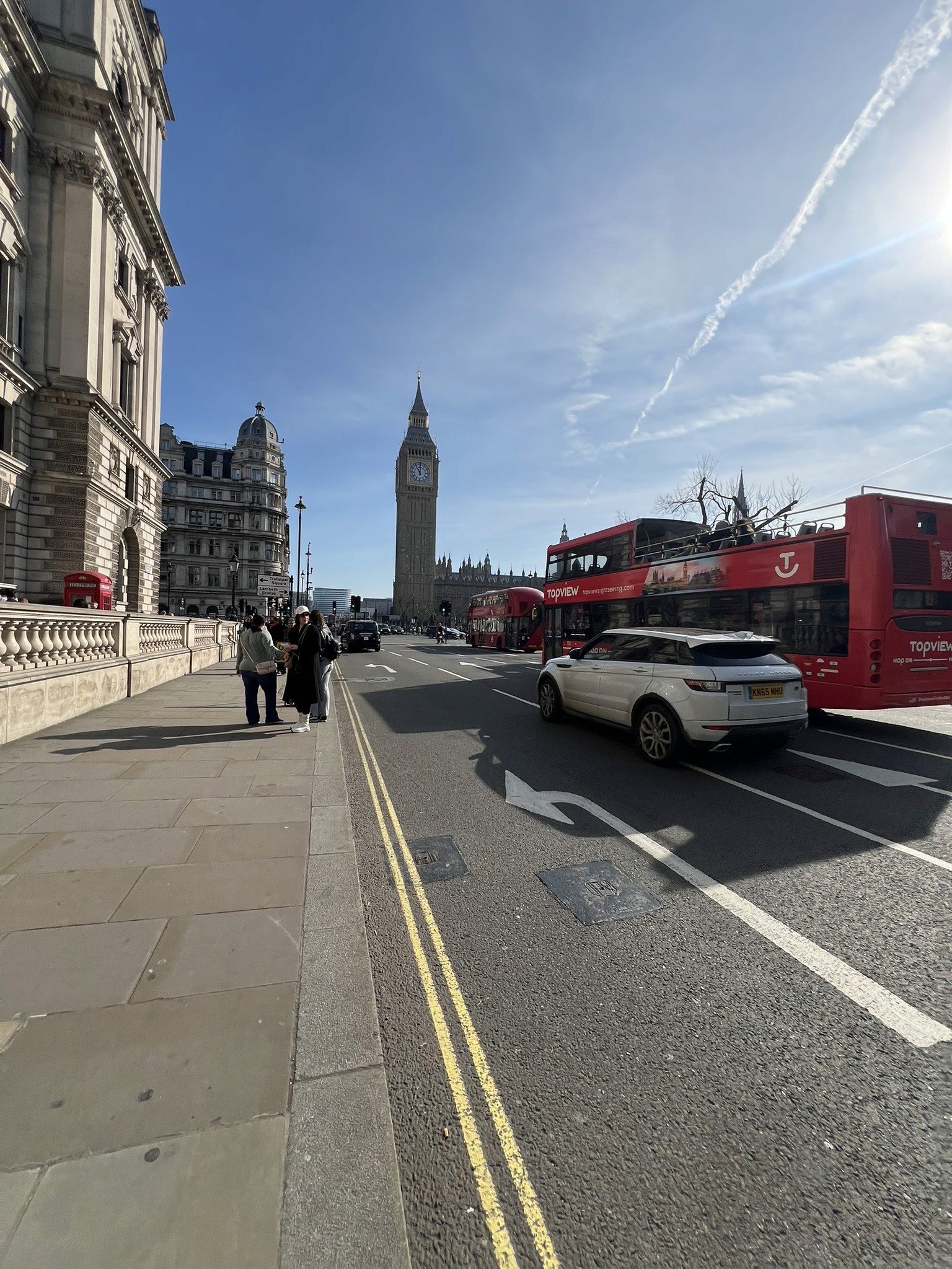 Roncz Gábor travelled to London