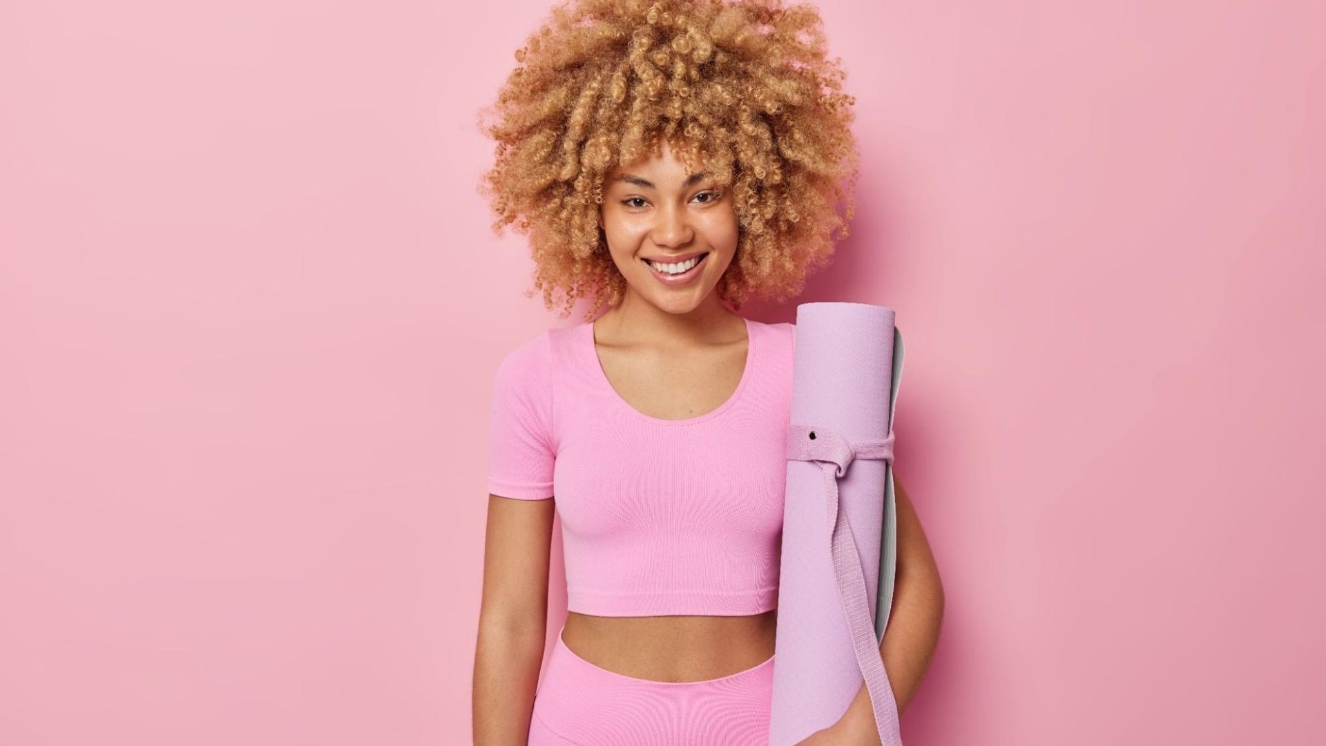 Rosa é o Novo Branco: a Temporada do Bem-Estar como resposta urgente do Brasil ao burnout e aos riscos de saúde em 2026