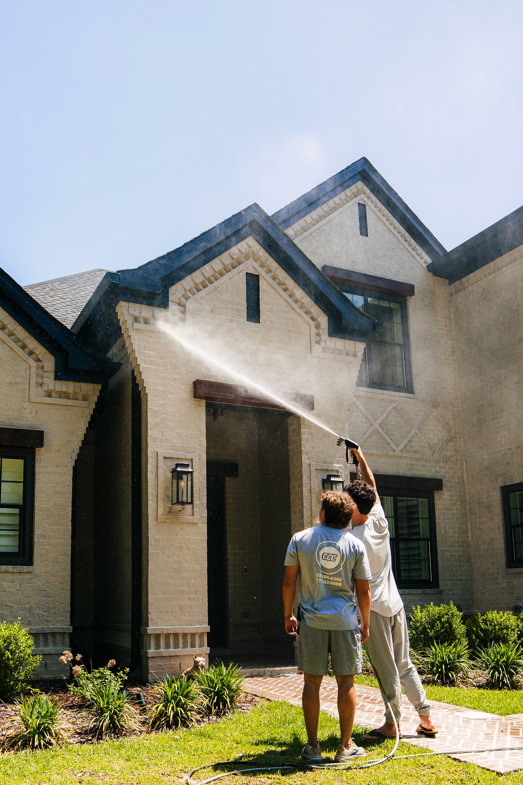 Powerwash photo of house