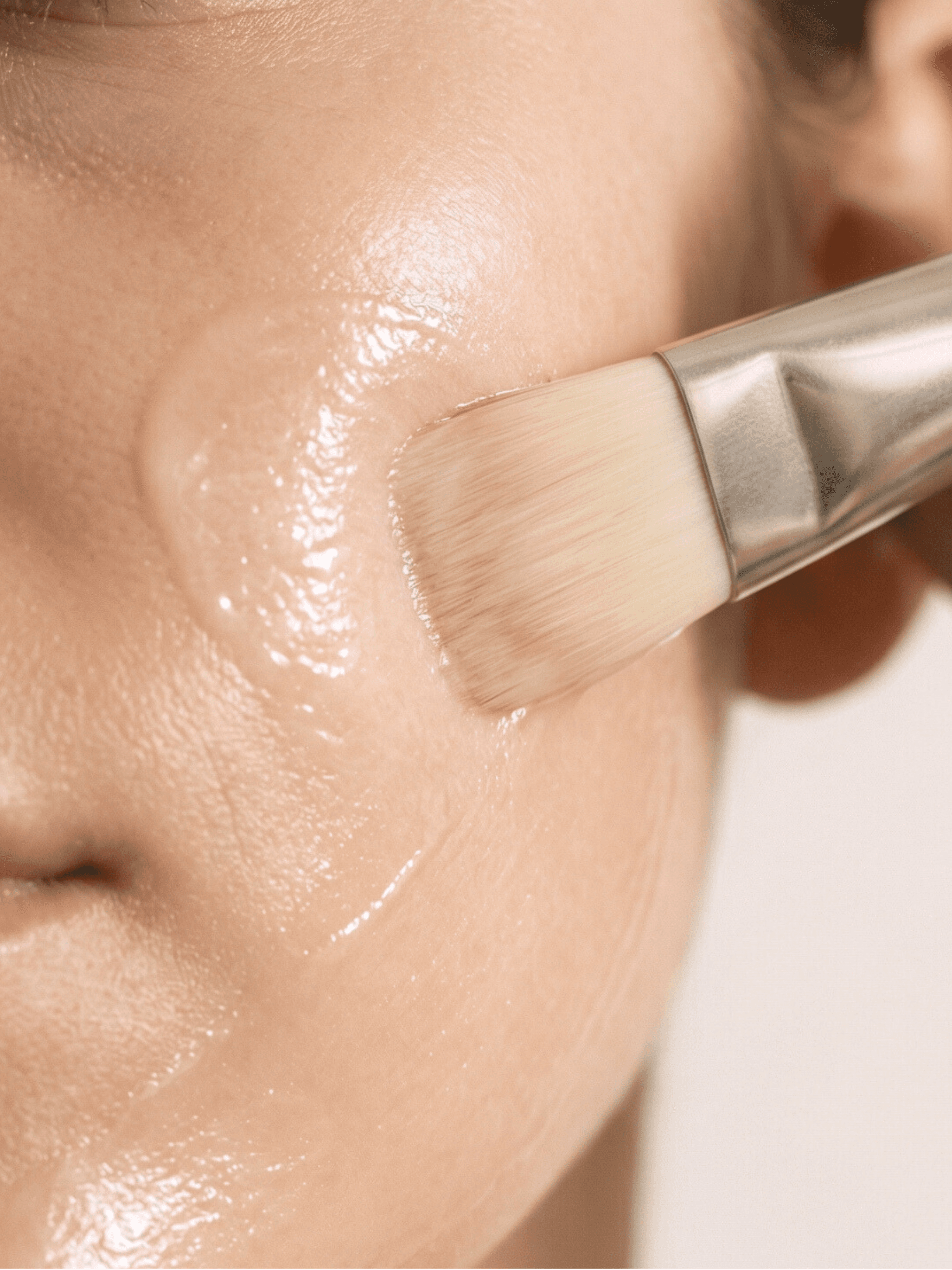 Client enjoying a relaxing lymphatic drainage massage session designed to improve circulation, reduce swelling, and promote detoxification.