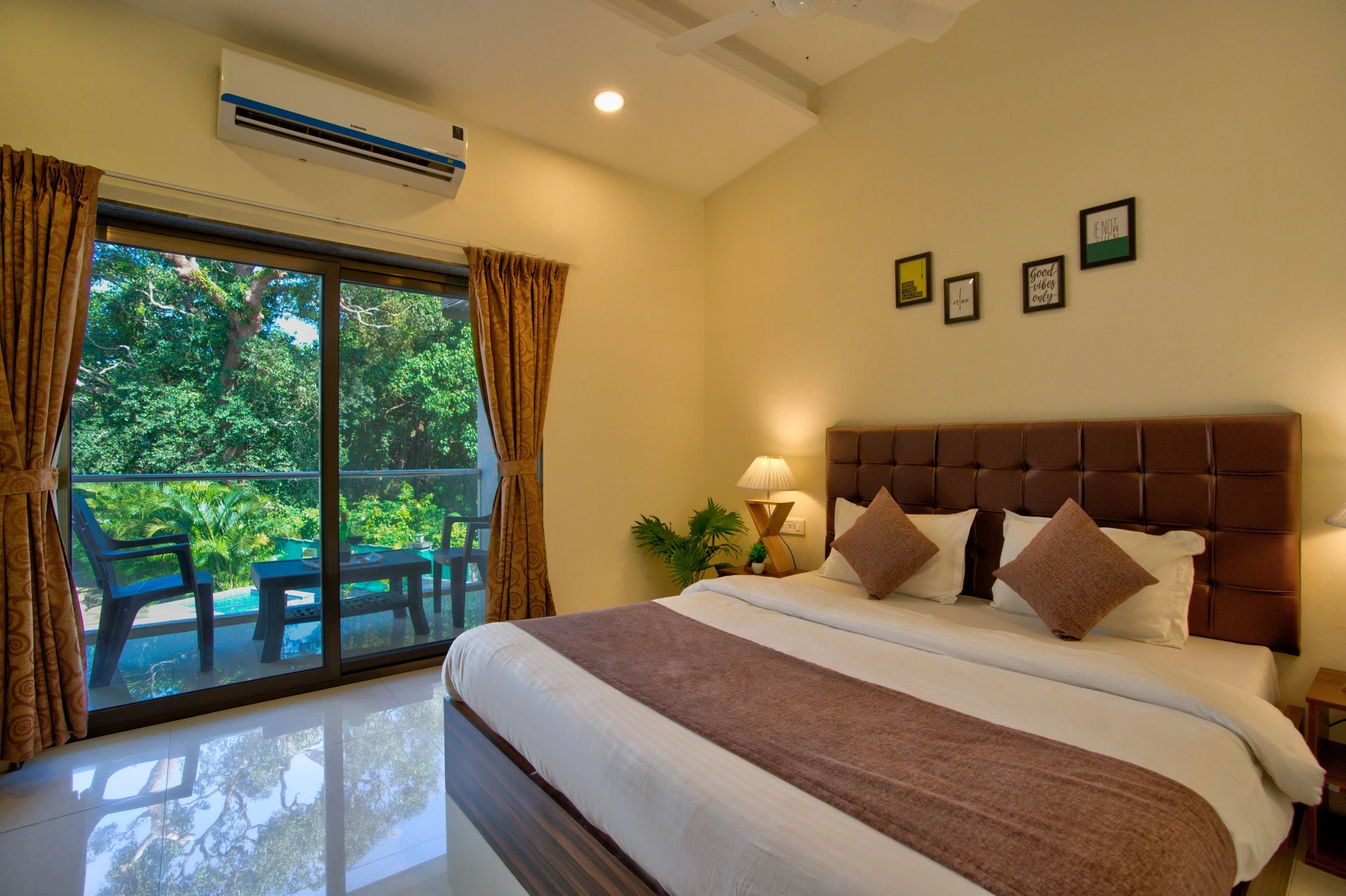 premium 2 bhk apartment with pool in goa, candolim, apartment for couple, groups of small family