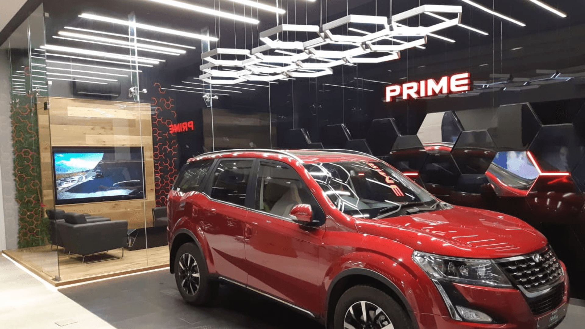 Mahindra | Passenger Vehicles Dealership Identity Programme