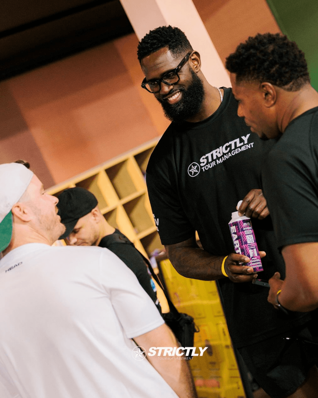 abstract flowing object