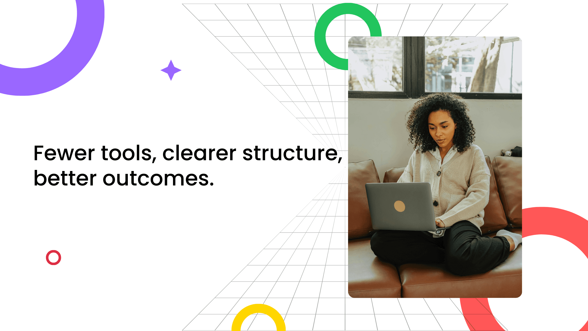 Coach working on laptop highlights fewer tools and clearer structure for better outcomes.