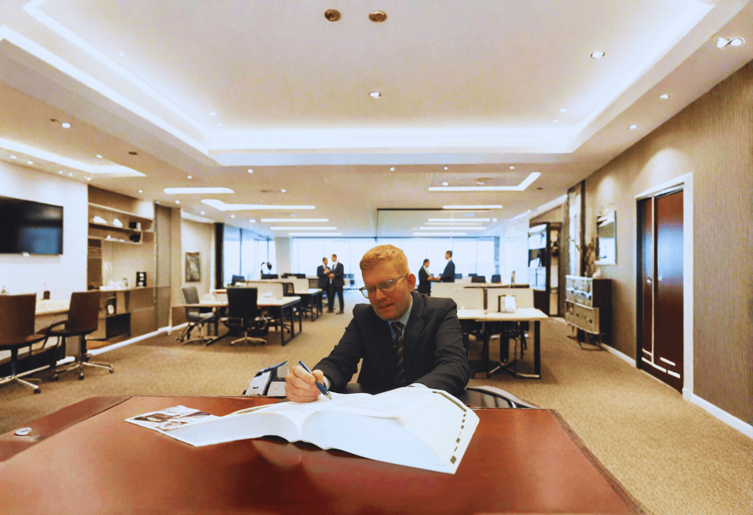 Stratwell Services image