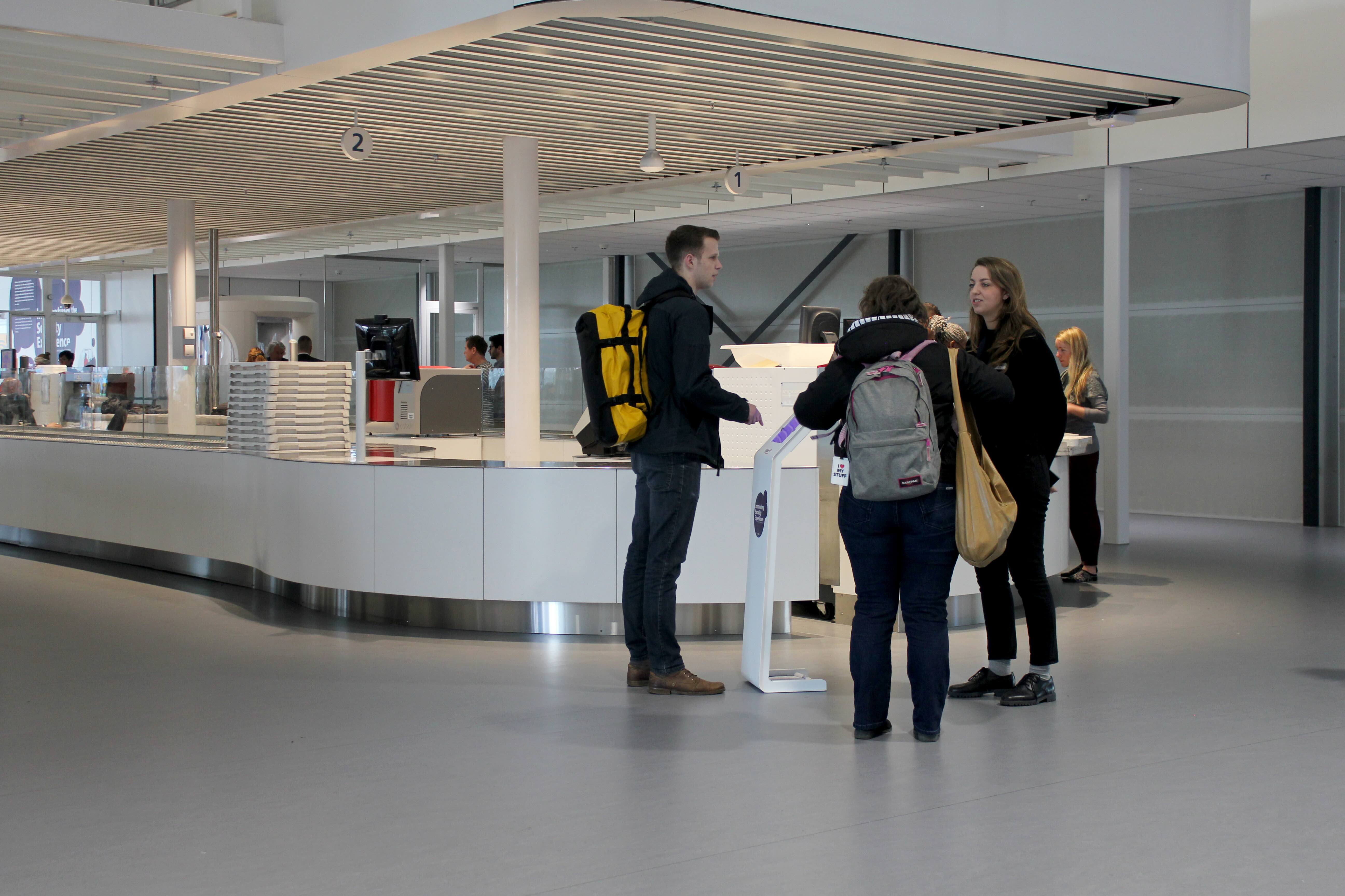 Schiphol Security Lab - Survey