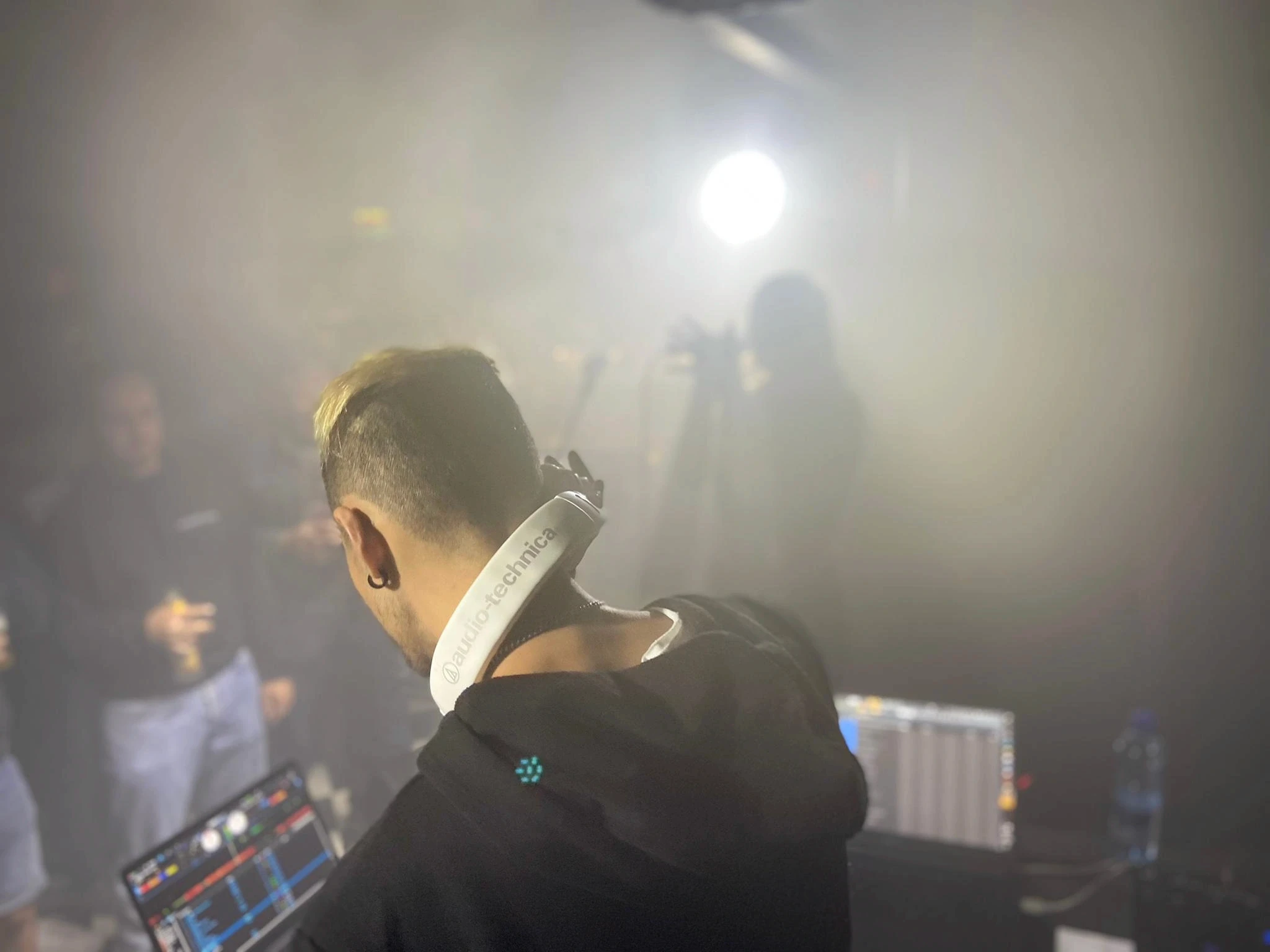 Kadeus en concert à l'Albani Club à Winterthur pour le Musikfestwochen