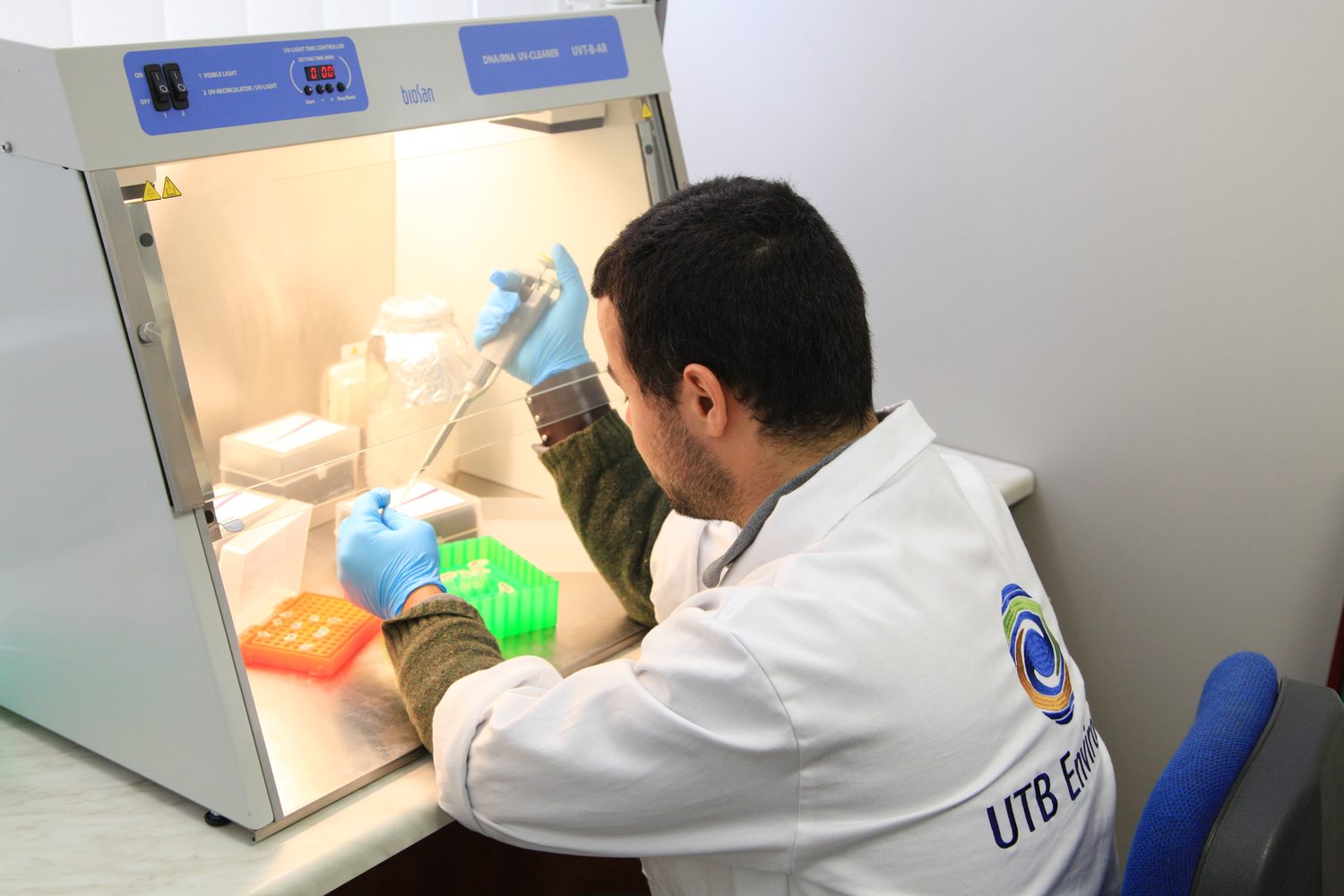 Treatability testing on a client's wastewater in UTB's laboratory