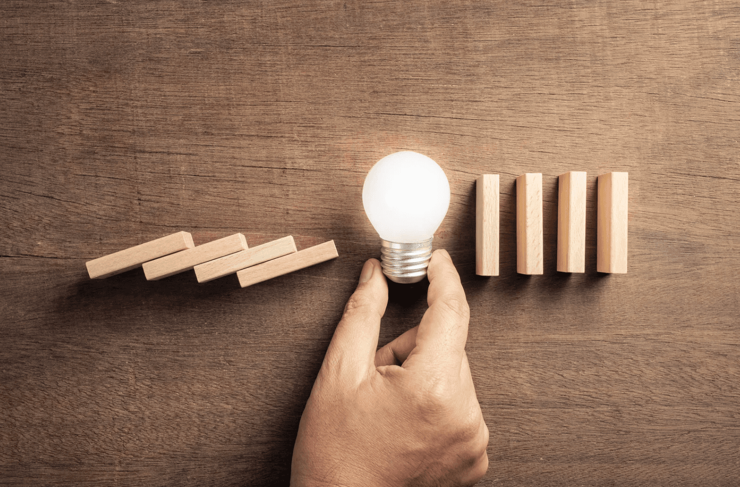 Autron software dashboard highlighting campaign overlap alerts, performance goal tracking, and real-time optimization recommendations for Amazon ads.