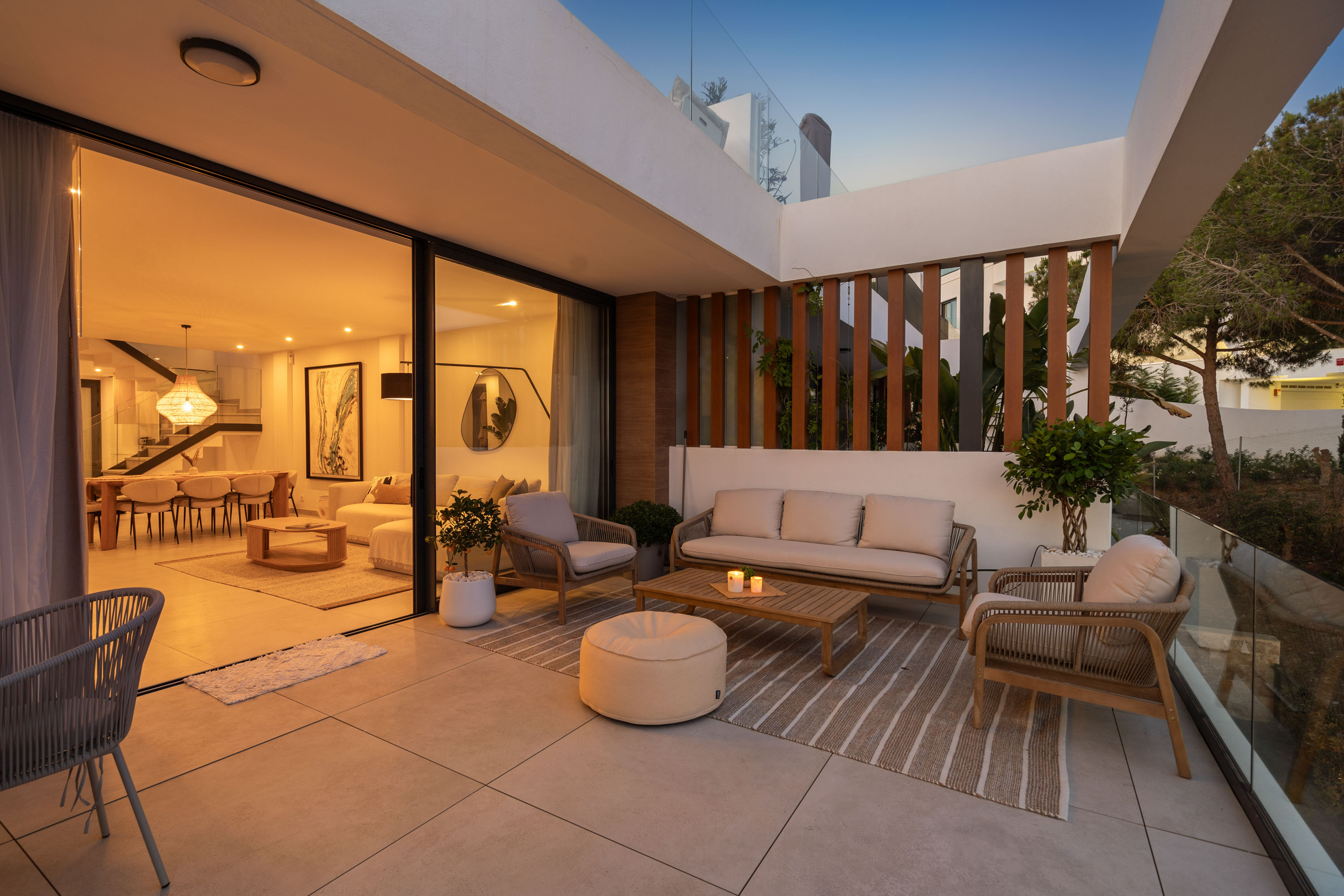 luxury accommodation in Artola Area Cabopino Beach (Dunas de Artola)