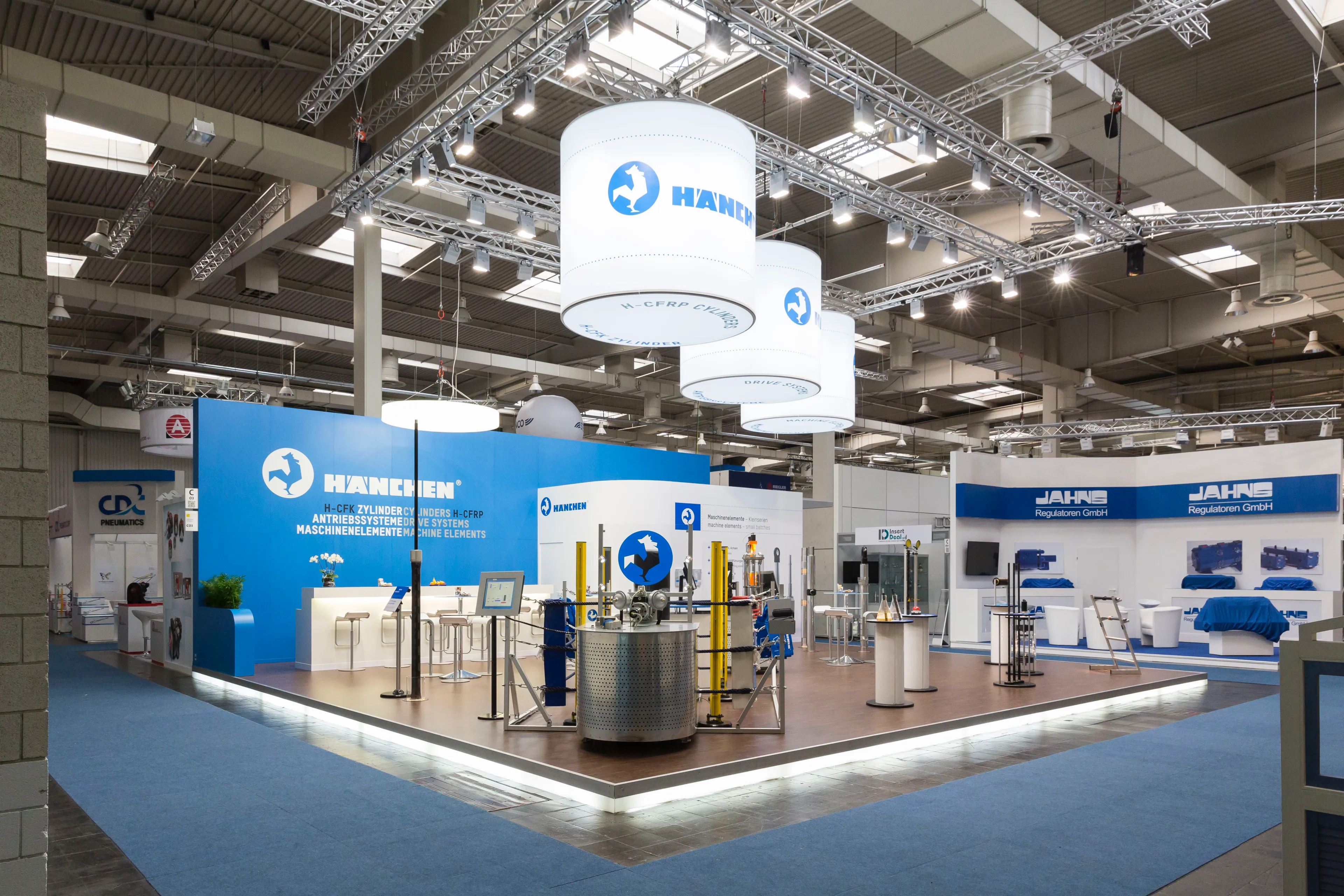 Vorderansicht des RS Technik Stand