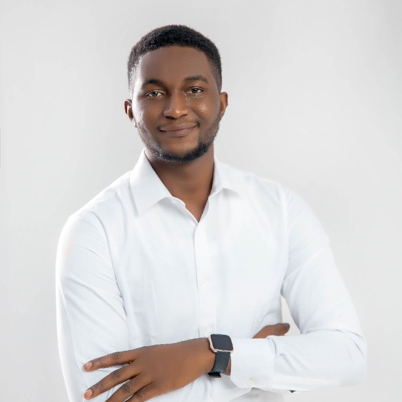 Photo of Oluwatobi Akindunjoye, principal product designer.