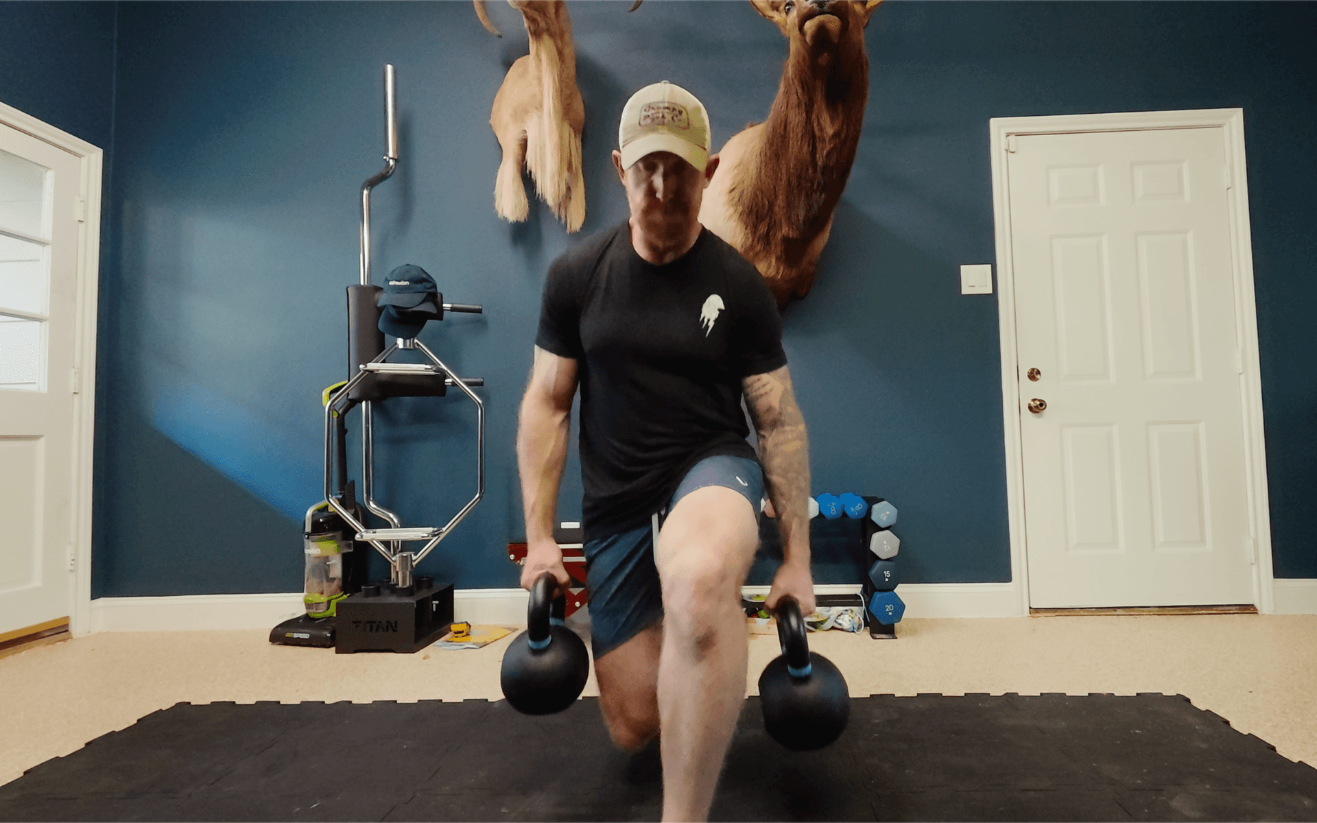 hunter doing forward lunges to prep for downhill hiking