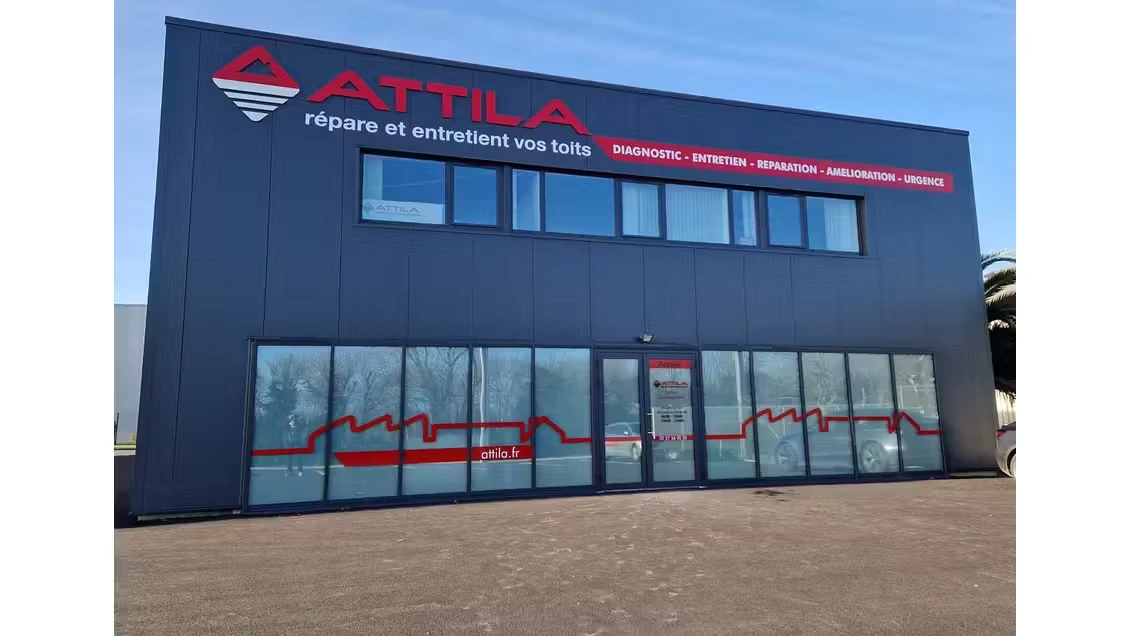 Devanture entreprise attila