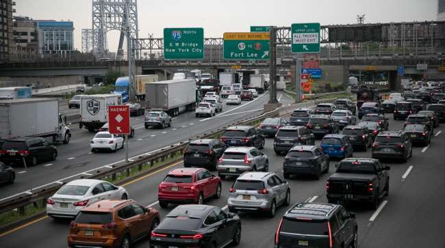 Trump Team Gives New York 30 Days to End Congestion Tolls  MTA and Hochul Reject Demands, Insist Plan Will Move Forward